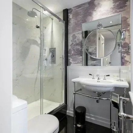 Image 7 - 11-12 North Audley Street, London, W1K 6ZD, United Kingdom - Room for rent