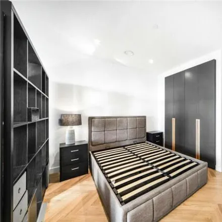 Buy this studio apartment on Two Fifty One in 251 Southwark Bridge Road, London