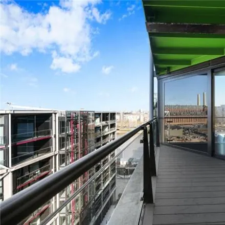 Image 2 - United States Embassy, Nine Elms Lane, Nine Elms, London, SW8 5DF, United Kingdom - House for sale