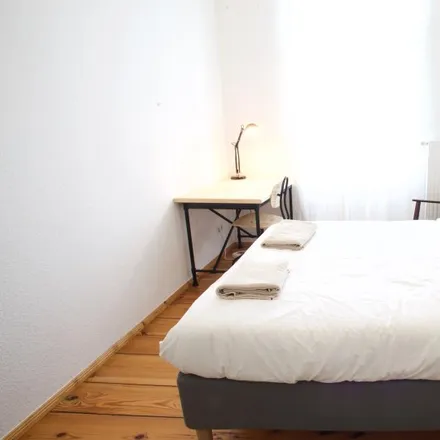 Rent this 2 bed room on Nackenheimer Weg 7C in 12099 Berlin, Germany
