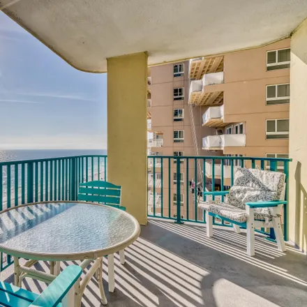 Buy this 3 bed condo on Bank of America Financial Center in Harbor Boulevard, Destin