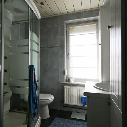Rent this 3 bed apartment on Vinkenstraat 23 in 8850 Ardooie, Belgium