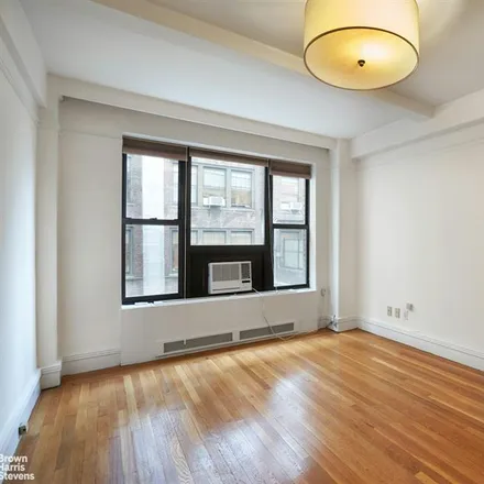 Image 3 - 111 EAST 88TH STREET 8D in New York - Apartment for sale