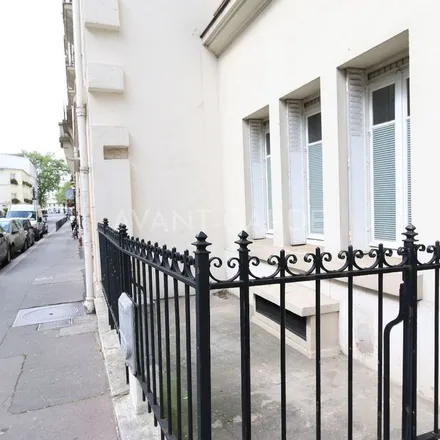 Image 4 - 12 Rue d'Héliopolis, 75017 Paris, France - Apartment for rent