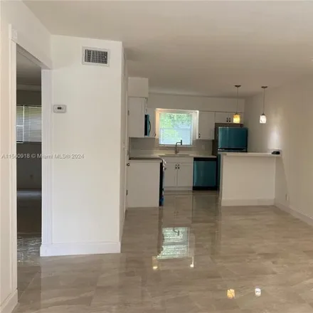 Image 6 - 567 Southeast 6th Avenue, Fort Lauderdale, FL 33301, USA - Condo for rent