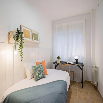 Rent this 2studio room on Calle de Bravo Murillo in 297 - 7, 28020 Madrid