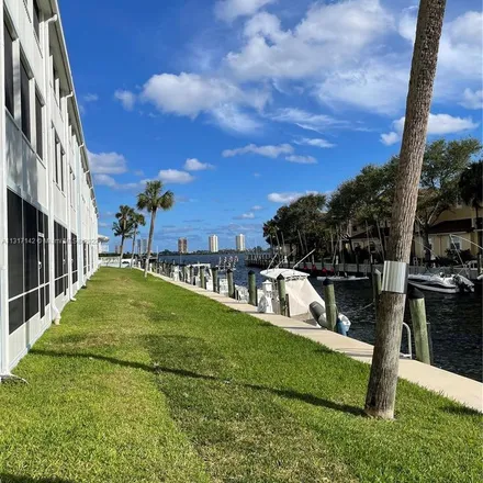 Image 5 - 124 Lehane Terrace, North Palm Beach, FL 33408, USA - Apartment for rent