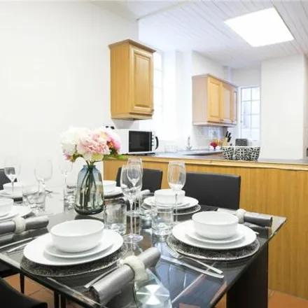 Image 4 - Strathmore Court, 143 Park Road, London, NW8 7HT, United Kingdom - Room for rent