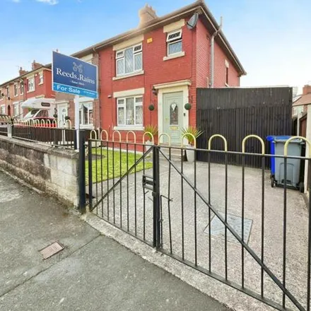Buy this 3 bed duplex on Hartwell Road in Longton, ST3 7BB
