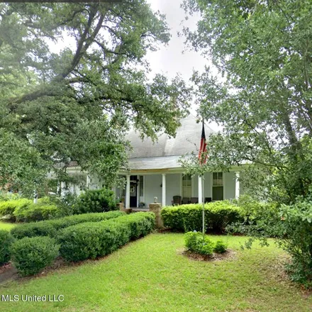 Buy this 3 bed house on 611 Dale Street in Columbia, Marion County