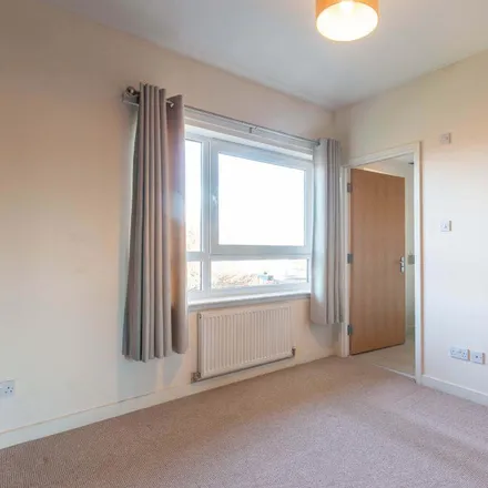 Image 5 - 14 New Mart Place, City of Edinburgh, EH14 1TX, United Kingdom - Apartment for rent
