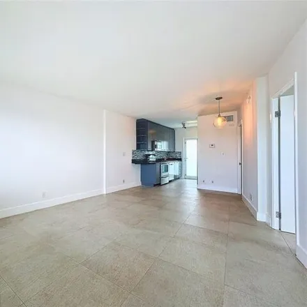 Image 7 - 3244 Northeast 28th Street, Coral Ridge, Fort Lauderdale, FL 33308, USA - Condo for rent