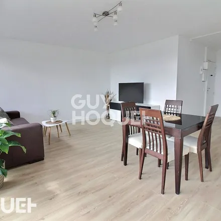 Rent this 1 bed apartment on Villejuif in Val-de-Marne, France