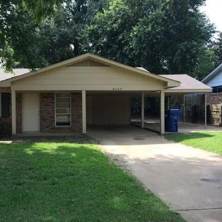 Rent this 3 bed house on 5147 Karen Dr in Horn Lake, Mississippi