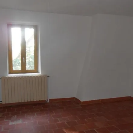 Rent this 4 bed apartment on 6 Rue Caudas in 30250 Sommières, France