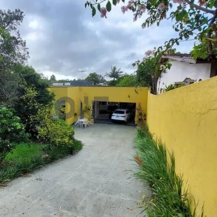 Buy this 3 bed house on Rua Direita in Vila Santo Antônio, Cotia - SP