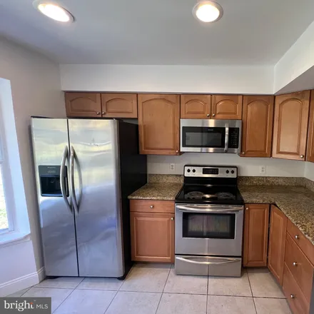 Image 6 - 11555 Summer Oak Drive, Germantown, MD 20874, USA - Townhouse for rent