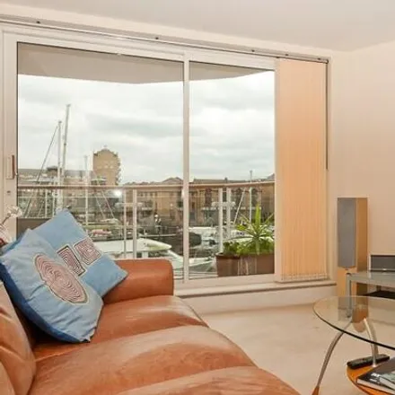 Rent this 2 bed apartment on 31-63 Basin Approach in Ratcliffe, London