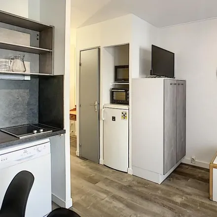 Rent this 1 bed apartment on Lamalou-les-Bains in Avenue de Capus, 34240 Lamalou-les-Bains
