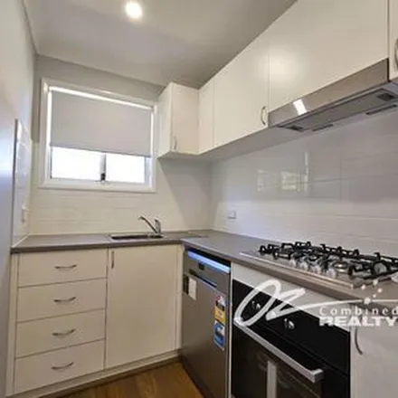 Image 2 - Kingfisher Avenue, Sanctuary Point NSW 2540, Australia - Apartment for rent