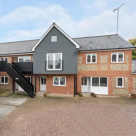 Rent this 1 bed apartment on 77 Falkland Road in Dorking, RH4 3AB