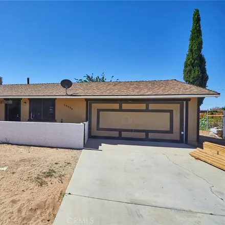 Buy this 3 bed house on 20999 Cayuga Road in Apple Valley, CA 92308