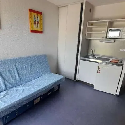 Image 4 - 9001 Avenue de Montjoyeux, 37200 Tours, France - Apartment for rent
