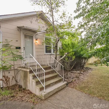 Buy this 2 bed house on 44 Highland Avenue in Lindenau, Highland Park
