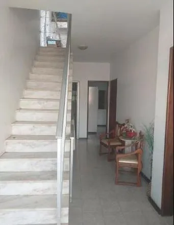 Rent this 4 bed house on Casa do Bolo in Rua Clemente Mariani, Boca do Rio