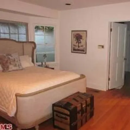 Image 8 - 8299 Presson Place, Los Angeles, CA 90069, USA - House for sale