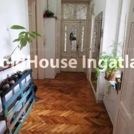 Image 3 - Budapest, Adam Clark Square, 1013, Hungary - Apartment for rent