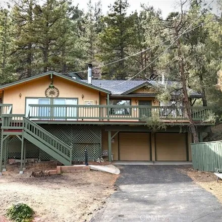Buy this 2 bed house on 2101 Pinewood Court in Pine Mountain Club, Pine Mountain Club