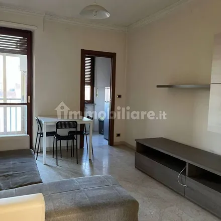 Image 2 - Via Vezzolano 25, 10132 Turin TO, Italy - Apartment for rent