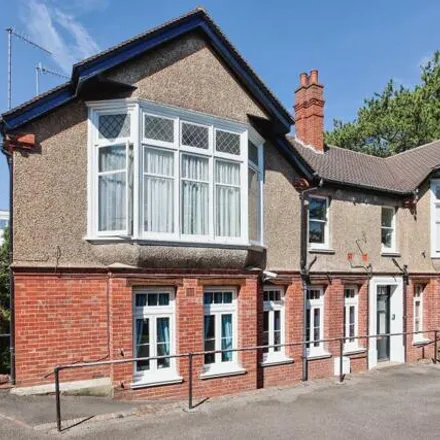Buy this 2 bed apartment on Chilston Road in Royal Tunbridge Wells, TN4 9LT