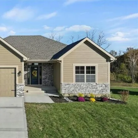 Buy this 4 bed house on 17000 Petty Road in Kearney, MO 64060