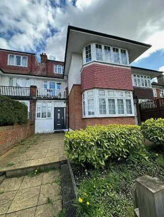 Buy this studio duplex on 779-781 Finchley Road in Childs Hill, London