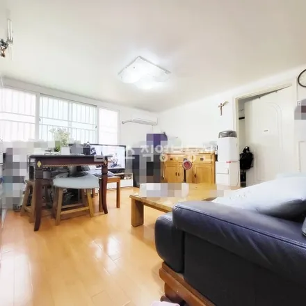 Rent this 2 bed apartment on 서울특별시 강남구 대치동 903-20