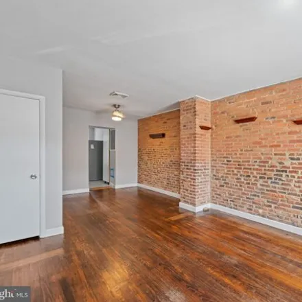 Image 2 - 130 E Randall St, Baltimore, Maryland, 21230 - House for sale