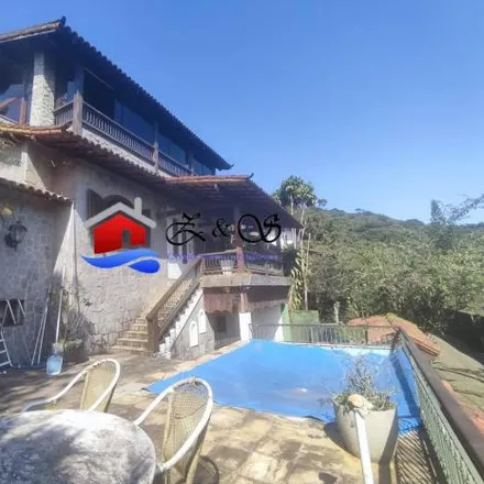 Buy this 5 bed house on Rua Colombia in Quitandinha, Petrópolis - RJ