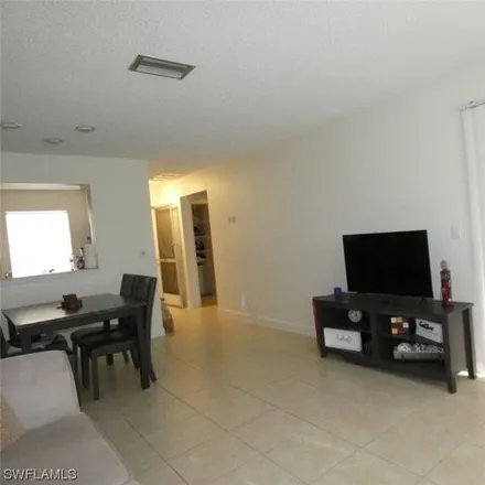 Image 3 - Lake Drive, Cypress Lake, FL 33919, USA - Condo for sale