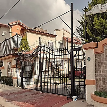 Buy this 2 bed house on Privada Pavia in 55749 San Martín Azcatepec, MEX