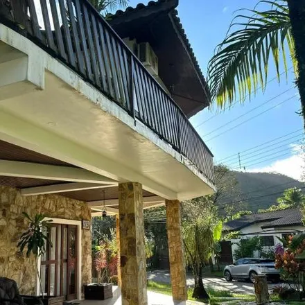 Buy this 6 bed house on Rodovia Oswaldo Cruz 5061 in Horto Florestal, Ubatuba - SP
