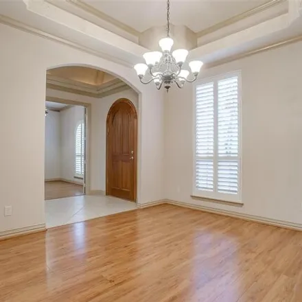 Image 4 - 13780 Riviera West Drive, Fort Worth, TX 76097, USA - House for sale