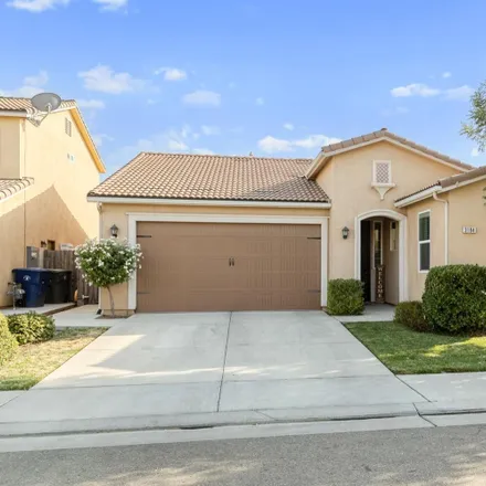Buy this 3 bed house on 3184 Roberts Avenue in Clovis, CA 93619