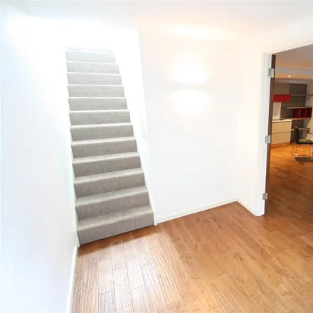 Image 5 - Nougat Court, 8 Taylor Place, London, E3 2PJ, United Kingdom - Apartment for rent