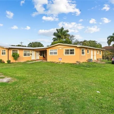 Buy this 8 bed house on 417 East 5th Street in Pahokee, Palm Beach County