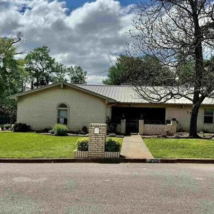 Buy this 3 bed house on 1744 Rayford Road in Henderson, TX 75654