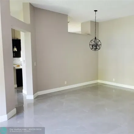 Image 7 - 12873 Northwest 18th Court, Pembroke Pines, FL 33028, USA - House for rent