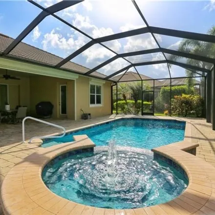 Image 2 - 8097 Princeton Drive, Collier County, FL 34104, USA - House for rent