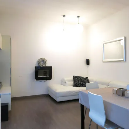 Image 5 - 2-Bedroom apartment near Romolo metro station  Milan 20142 - Apartment for rent